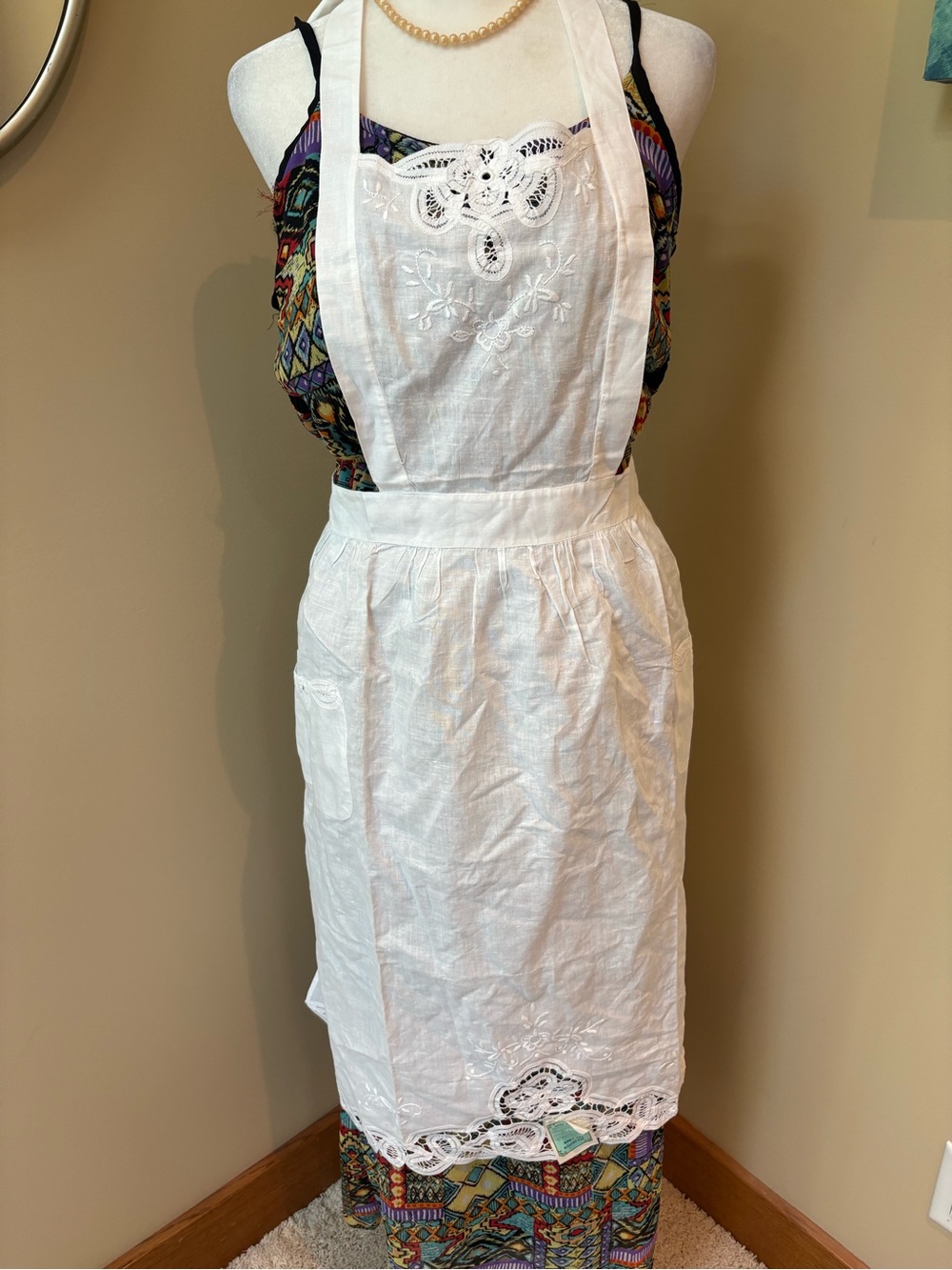 NWT Vintage Apron Cotton Linen Blend Lace Trim M